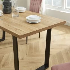 Ensemble Repas FELIX Effet Chêne Et Velours Rose 4 Chaises -Canapé Rêve Promos Magasin ensemble repas felix effet chene et velours rose 4 chaises 3