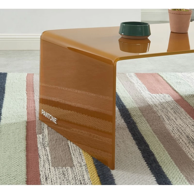 Table Basse PANTONE Verre Courbé Caramel 120cm 3 Table Basse PANTONE Verre Courbé Caramel 120cm – Image 3